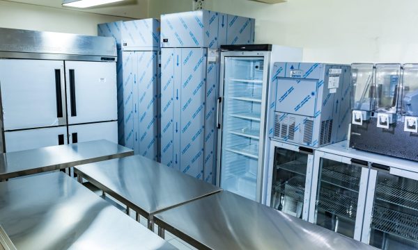 5 Types of Commercial Kitchen Refrigeration for your Storage